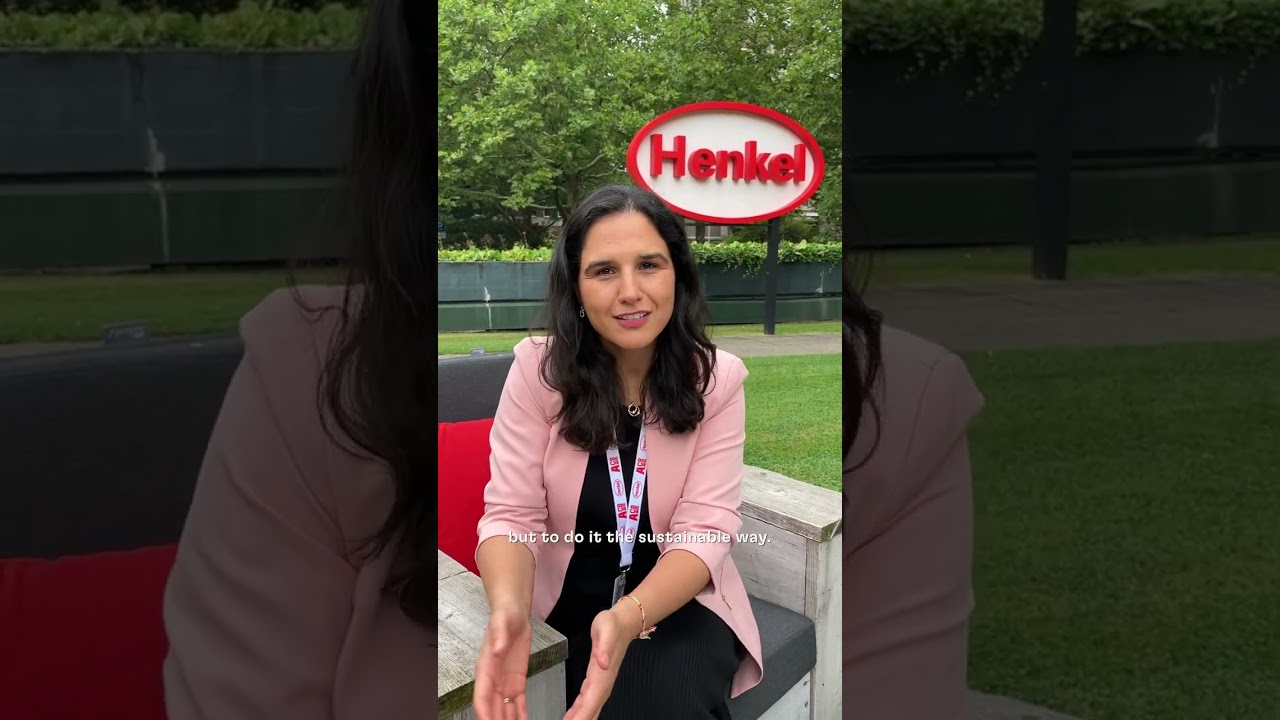 YouTube Thumbnail Kimberly, our Head of Sustainability Adhesive Technologies Construction (Thumbnail)