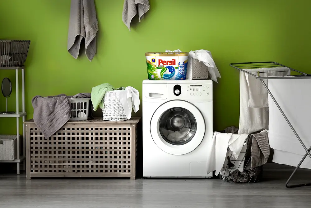 Persil Discs 4in1 on a washing machine