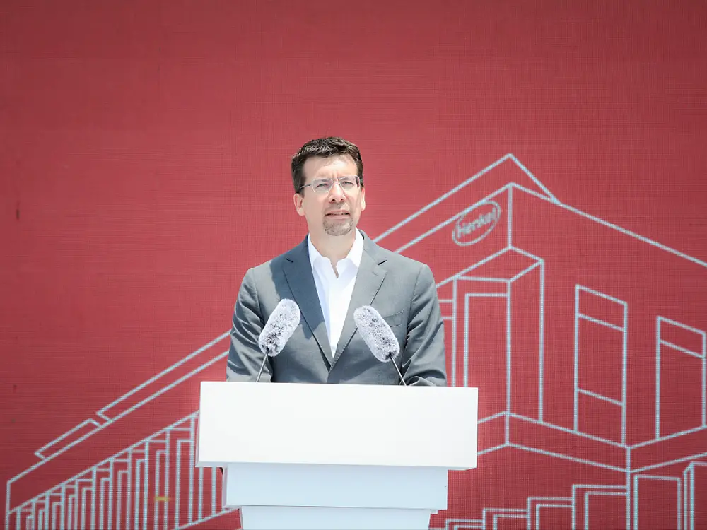 Mark Dorn, Executive Vice President of Adhesive Technologies, during the groundbreaking ceremony.