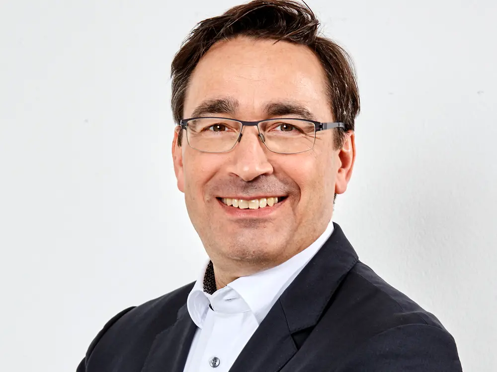 
Rolf Bayersdörfer