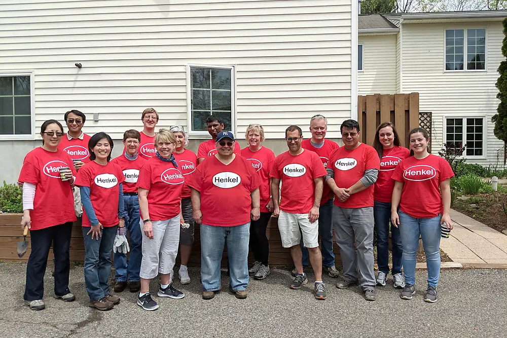 With ongoing support from Henkel’s MIT program, Bridgewater employees are able to continue their volunteer efforts at the Anderson House. During Bridgewater’s Week of Caring, employees spruced up the outdoor garden and painted rooms.